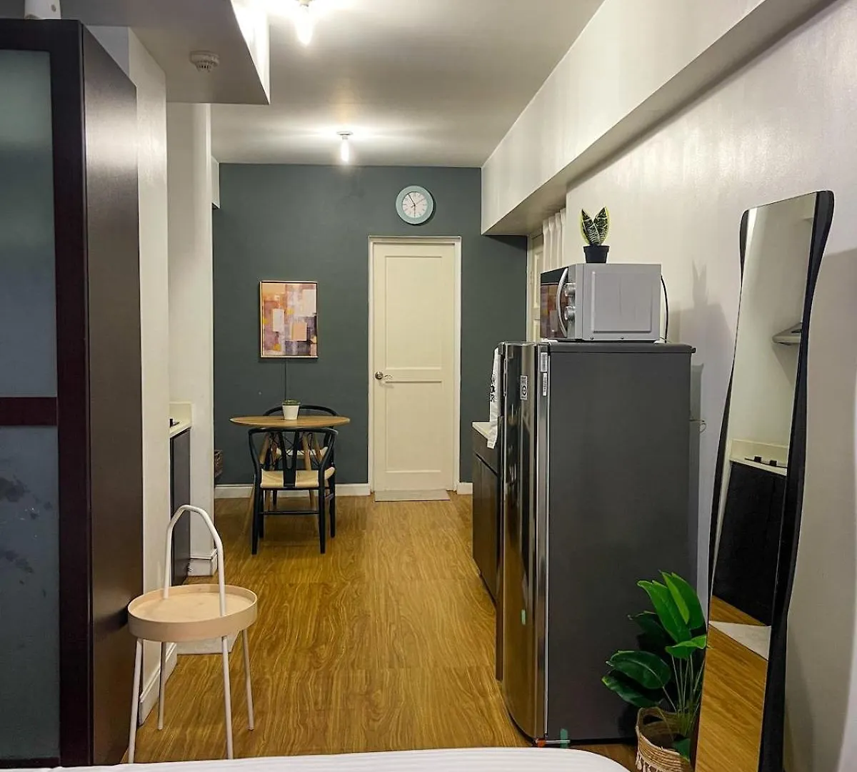 Apartment Studio Condo Near Pobla Makati Manila